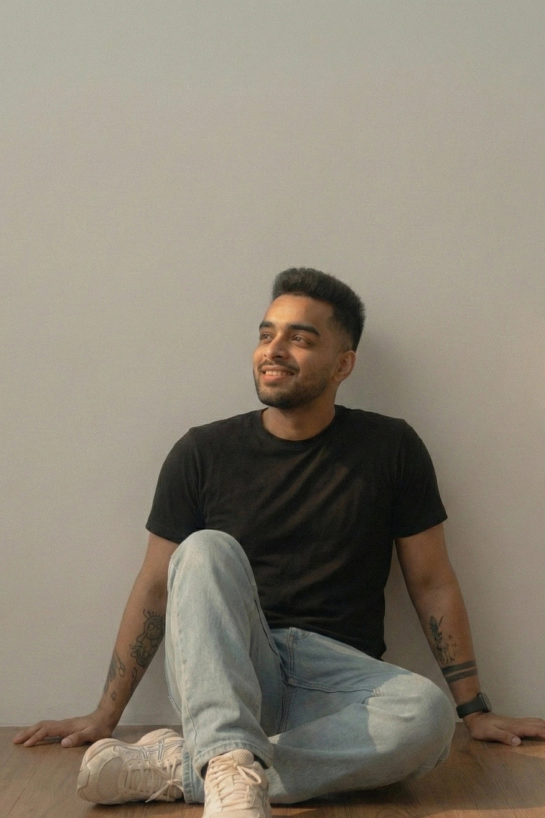 Black Unnoticed T-Shirt