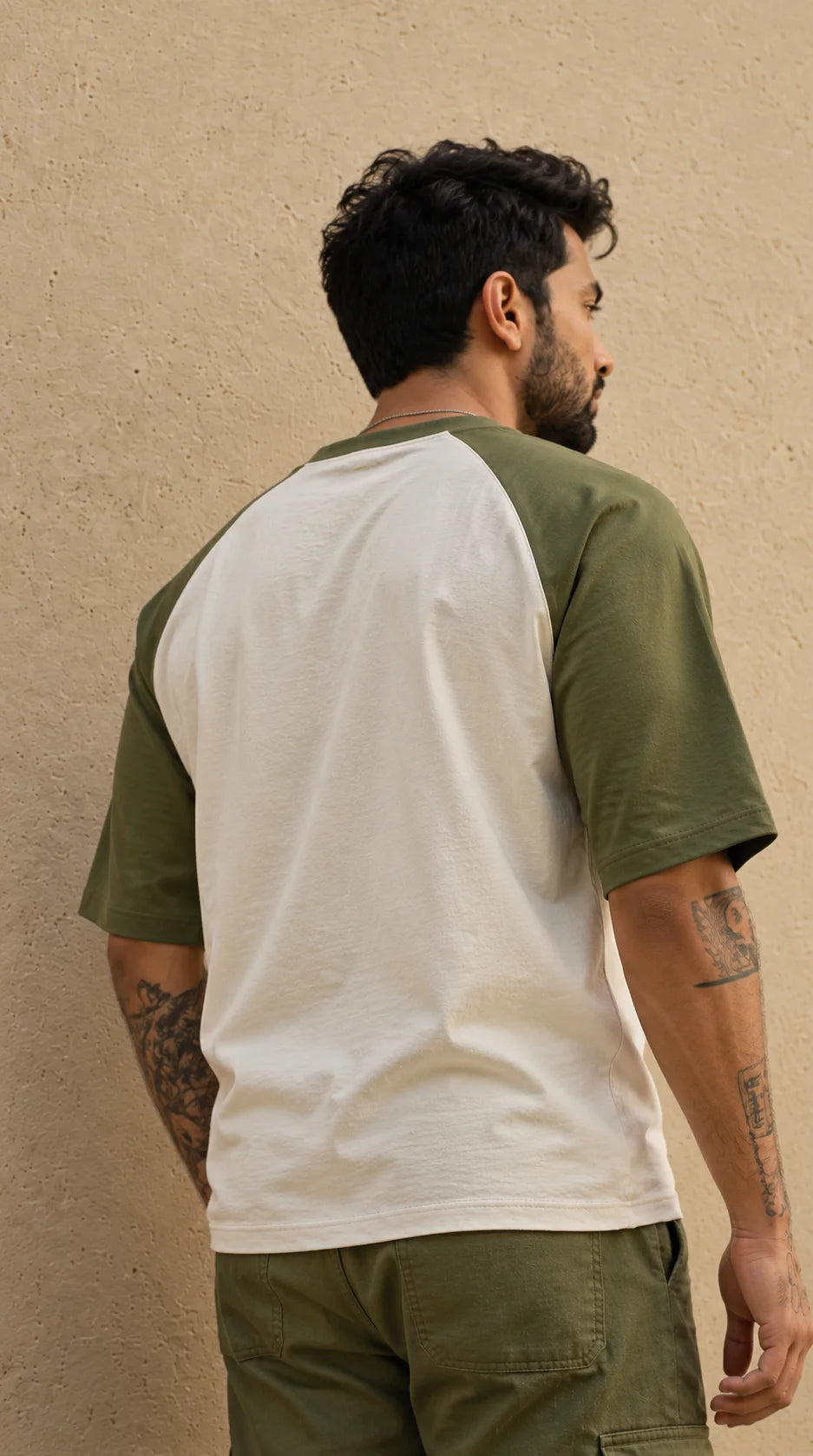 Thehraav Oversized Raglan