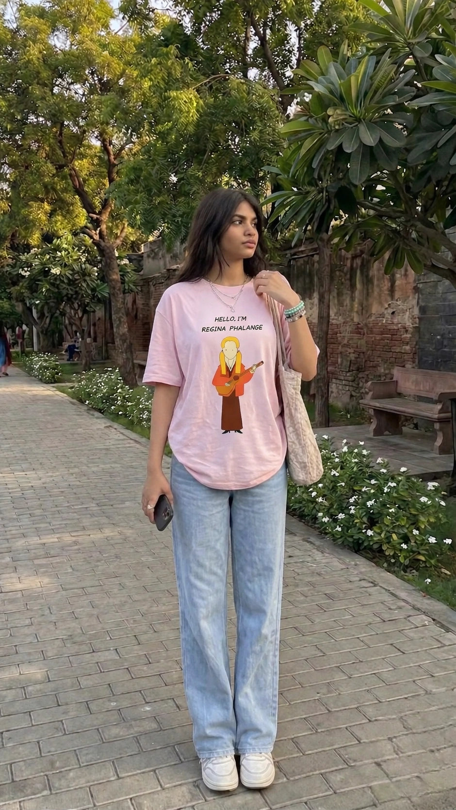 Regina Phalange Women's Oversized Tee