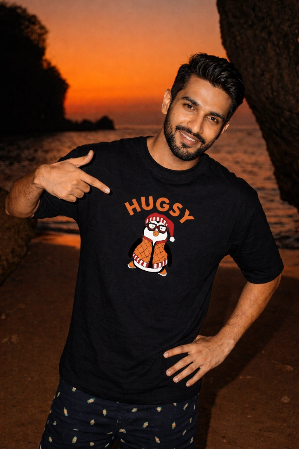 Hugsy Unisex Oversized Tee