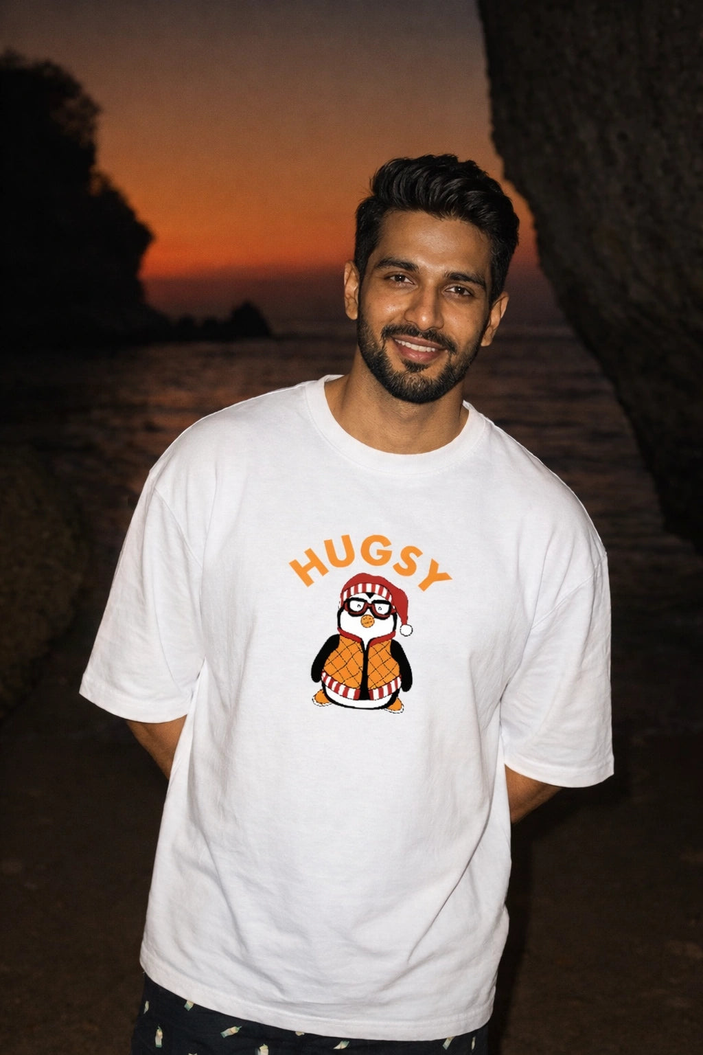 Hugsy Unisex Oversized Tee