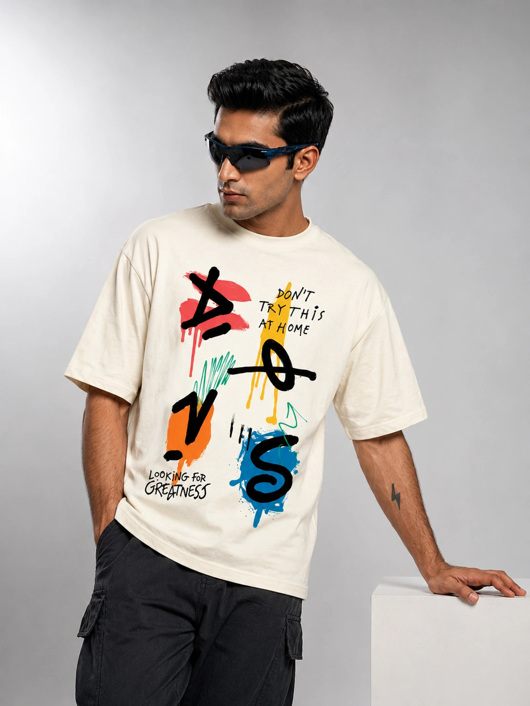 Looking for Greatness Unisex Oversized Tee