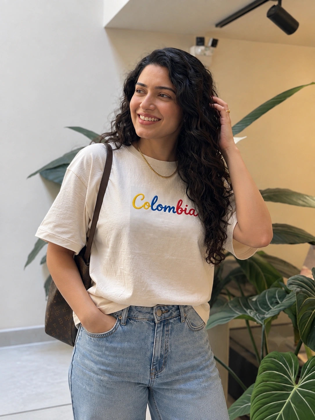 Colombia Oversized Tee