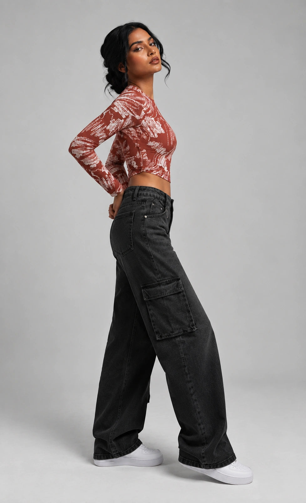 Seamless Pattern Full Sleeve Crop top