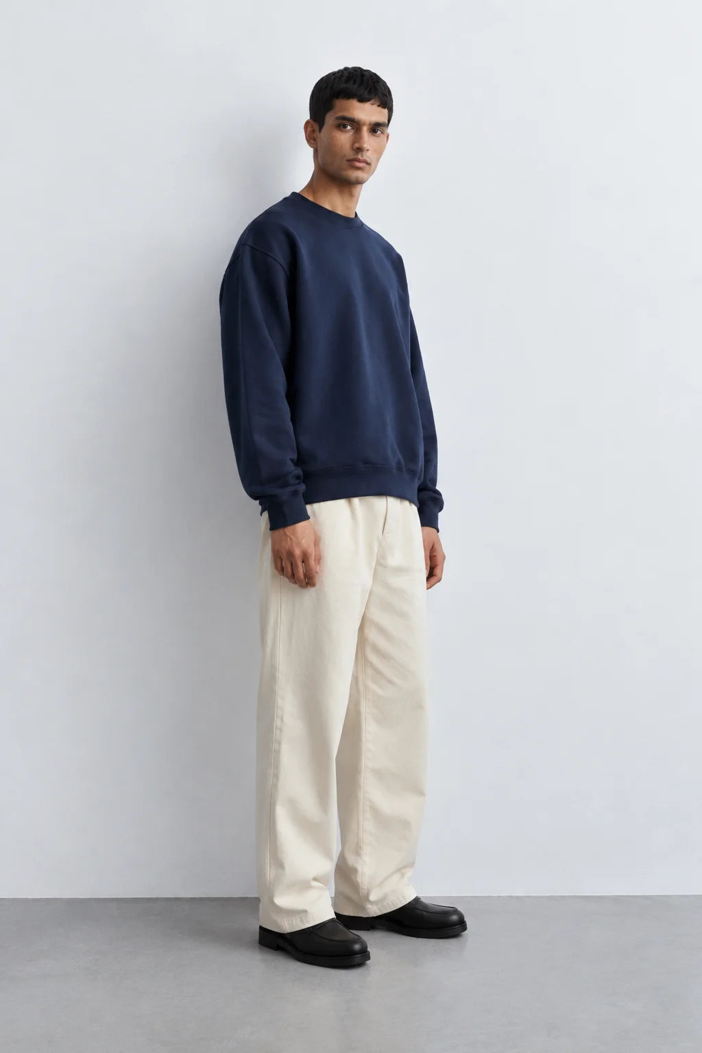 Plain Navy Blue Oversized Sweatshirt