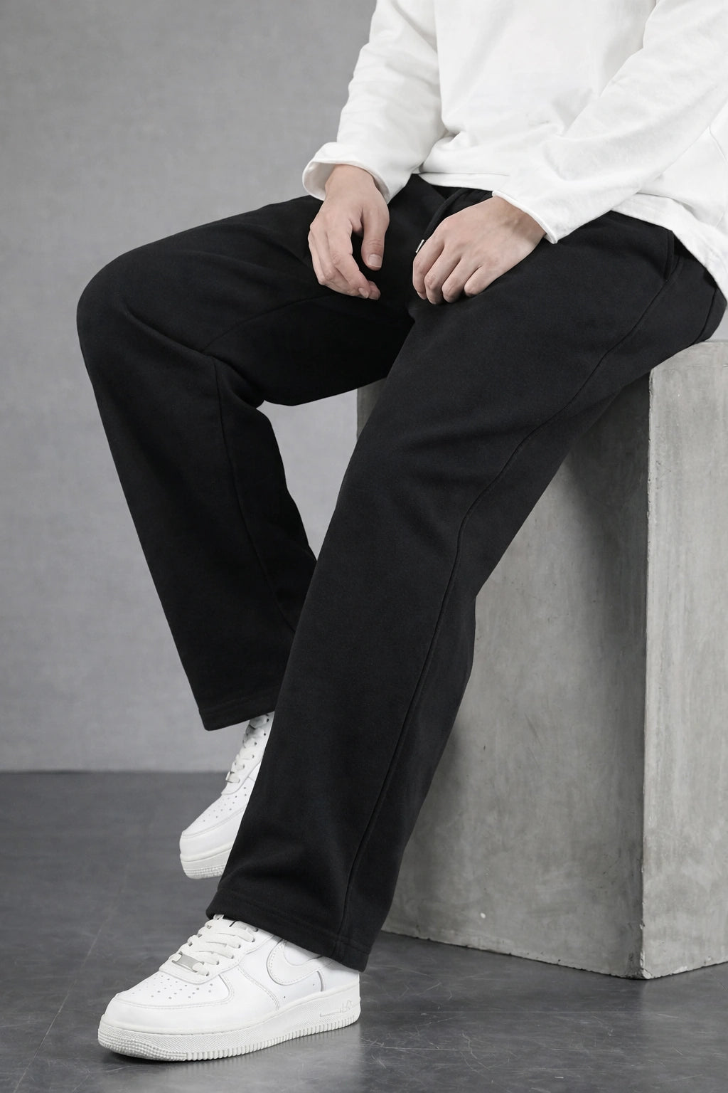 Black Unisex Sweatpants