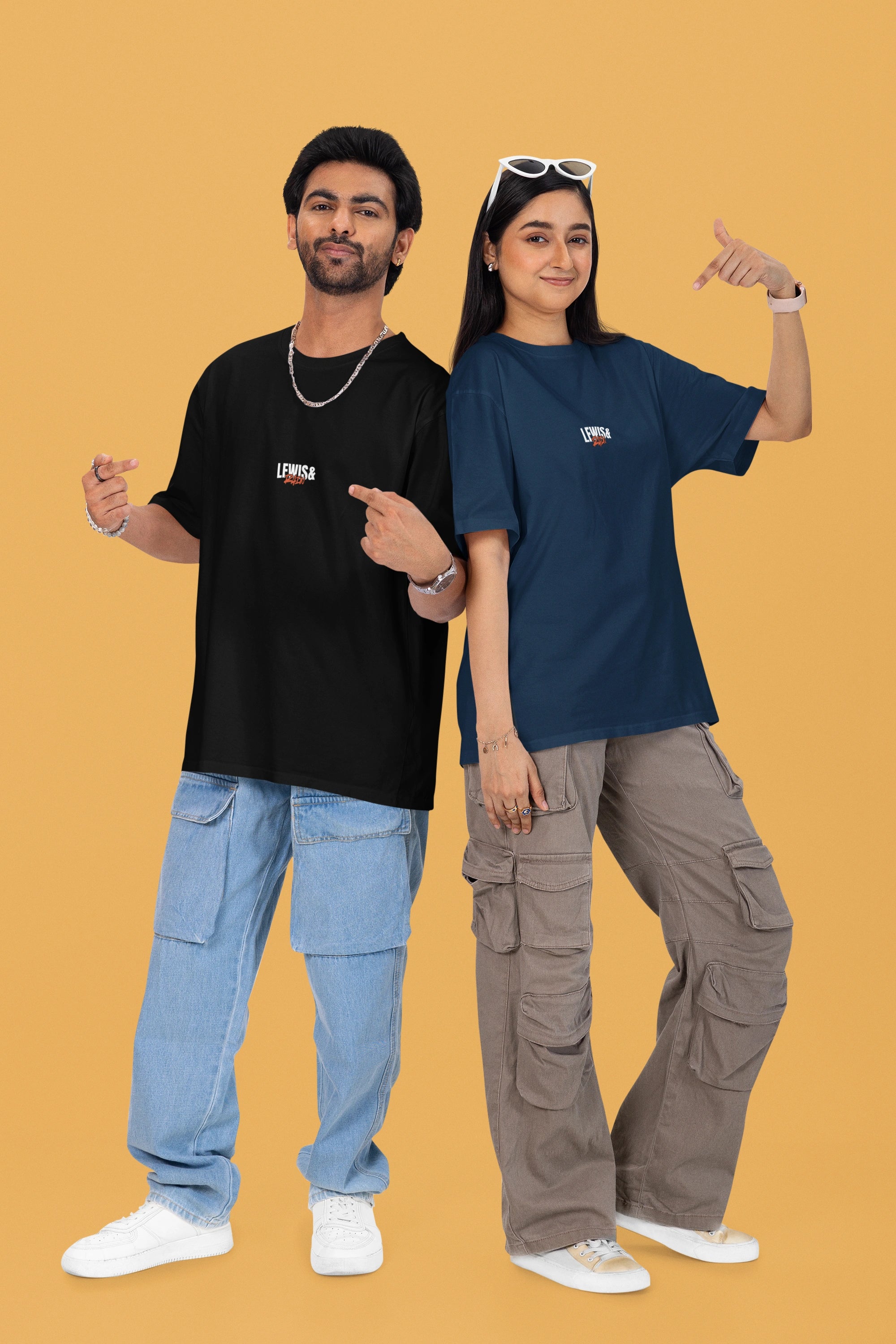 Oversized “Untamed Wolf” Graphic Tee – Streetwear Edition